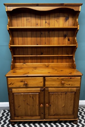 Pine kitchen dresser - pine,