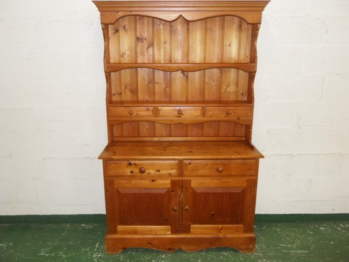 Vintage pine welsh farmhouse - welsh,