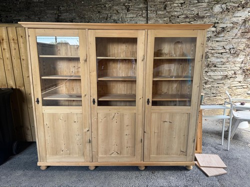 Large antique stripped pitch - large,
