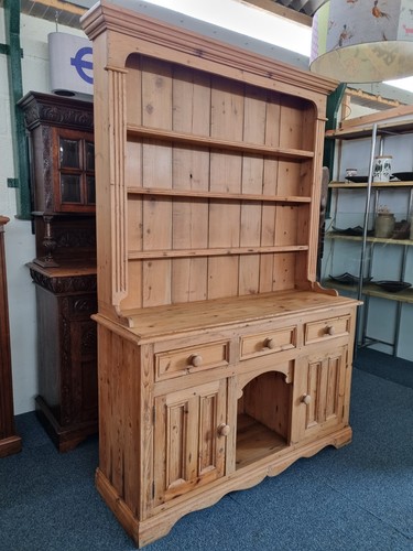 Pine vintage dresser - pine, with