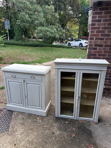 Antique pine dresser - , shabby