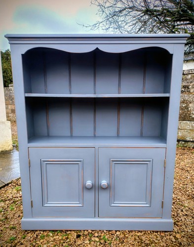 Beautiful solid pine compact - solid,
