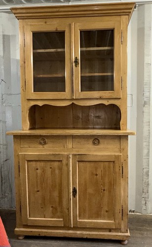 Antique pine welsh - antique,