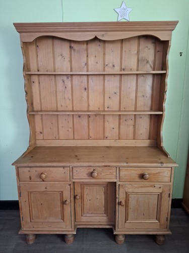 Vintage pine welsh - welsh, dresser