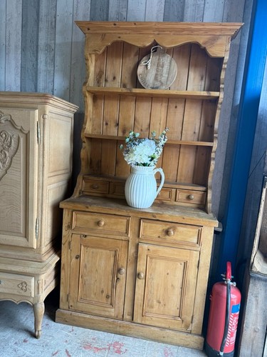 Vintage pine dresser - pine,